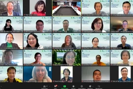 Khóa đào tạo trực tuyến về các Công cụ xây dựng mô hình kinh doanh tuần hoàn cho doanh nghiệp. (Ảnh: CTV/Vietnam+)