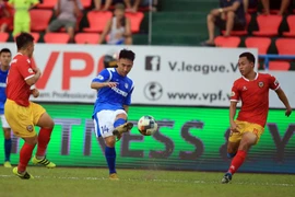 Tiền vệ Hải Huy lạc quan sau chấn thương nặng ở vòng 3 V-League chiều 6/6 trước đối thủ Hồng Lĩnh Hà Tĩnh. (Ảnh: VFF) 