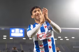 Đoàn Văn Hậu có màn thể hiện ấn tượng trong màu áo đội trẻ SC Heerenveen rạng sáng 18/2. (Ảnh: SC Heerenveen)