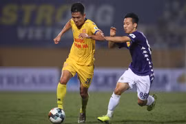 Vòng 2 V-League 2020 diễn như dự kiến trên các sận vận động không có khán giả. (Ảnh: Nguyên An/Vietnam+)