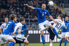 Joachim Löw đánh giá trận cầu với Italy là "Một trận chiến dữ dội"