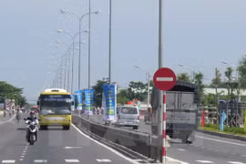 Giao thông là nhóm có chỉ số giá tăng 3,54%, cao nhất trong tháng Sáu. (Ảnh minh họa. Nguồn: TTXVN)