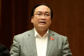 Phó Thủ tướng Hoàng Trung Hải trả lời chất vấn chiều 17/11. (Ảnh: Phương Hoa/TTXVN)