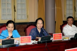 Phó Chủ tịch nước Nguyễn Thị Doan phát biểu kết luận hội nghị. (Ảnh: Phạm Kiên/TTXVN)