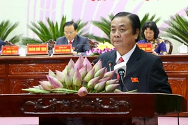 Ông Lê Minh Hoan, Bí thư Tỉnh ủy Đồng Tháp khóa X phát biểu tại phiên bế mạc Đại hội. (Ảnh: Văn Trí/TTXVN)