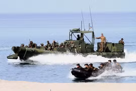 Binh sỹ hai nước Mỹ và Philippines tham gia tập trận chung hồi tháng 5/2014. (Nguồn: THX/TTXVN)