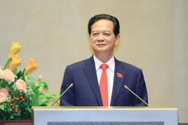 Thủ tướng Chính phủ Nguyễn Tấn Dũng trả lời chất vấn. (Ảnh: Doãn Tấn/TTXVN) 