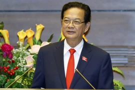 Thủ tướng Nguyễn Tấn Dũng trả lời chất vấn, sáng 18/11. (Ảnh: Đức Tám/TTXVN)