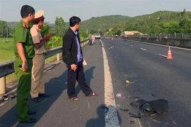 Hiện trường vụ tai nạn. (Ảnh: TTXVN phát)