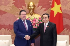Chủ tịch Quốc hội Trần Thanh Mẫn tiếp Đại sứ Hoa Kỳ tại Việt Nam Marc Evans Knapper. (Ảnh: Thống Nhất/TTXVN)