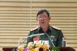 Thượng tướng Huỳnh Chiến Thắng phát biểu chỉ đạo tại hội nghị. (Ảnh: Hồng Pha/TTXVN phát)