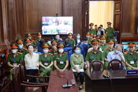Các bị cáo tại phiên tòa ngày 14/3. (Ảnh: Thanh Vũ/TTXVN)