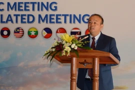 Chủ tịch Nhóm Công tác về Hợp tác Sở hữu Trí tuệ các nước ASEAN (AWGIPC) Xaysomphet Norasingh phát biểu. (Ảnh: Văn Dũng/TTXVN)