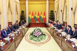 Tổng Bí thư, Chủ tịch nước Tô Lâm hội đàm với Tổng thống Guinea-Bissau Umaro Sissoco Embaló. (Ảnh: Lâm Khánh/TTXVN)