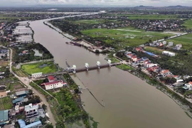 Cống cầu Xe thuộc Hệ thống công trình thủy lợi Bắc Hưng Hải (huyện Tứ Kỳ, tỉnh Hải Dương) là công trình quan trọng trong công tác thoát lũ của toàn hệ thống. (Ảnh: Vũ Sinh/TTXVN)