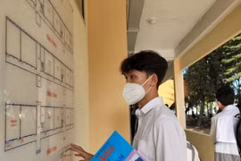 Thí sinh dự thi đánh giá năng lực. (Ảnh: TTXVN)