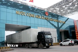 Cửa khẩu quốc tế Móng Cái-Đông Hưng. (Nguồn: TTXVN)