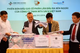 Chủ tịch Ủy ban Chứng khoán Nhà nước, ông Vũ Bằng phát biểu tại Lễ công bố 10 sự kiện chứng khoán nổi bật năm 2016. (Ảnh: PV/Vietnam+)