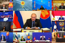 Tổng thống Nga Vladimir Putin phát biểu tại Hội nghị cấp cao Đông Á (EAS) lần thứ 16 diễn ra theo hình thức trực tuyến ngày 27/10/2021. (Ảnh: AFP/TTXVN)