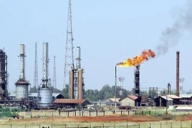 Một cơ sở khai thác dầu của Iran. (Ảnh: IRNA/TTXVN)