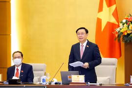 Chủ tịch Quốc hội Vương Đình Huệ phát biểu kết luận hội nghị. (Ảnh: Doãn Tấn/TTXVN)