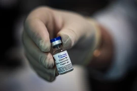 Vaccine ngừa COVID-19 - Sputnik Light của Nga. (Ảnh: AFP/TTXVN)