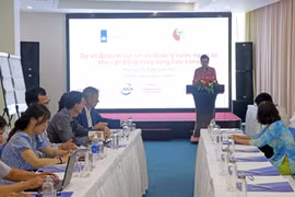 Thạc sỹ Nguyễn Hữu Thiện, đại diện Liên minh Bảo tồn thiên nhiên quốc tế điều hành Hội thảo. (Ảnh: Trung Kiên/TTXVN)
