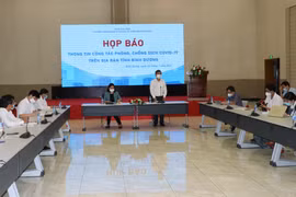 Quang cảnh buổi họp báo. (Ảnh: Dương Chí Tưởng/TTXVN)