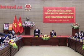 Chủ tịch nước Nguyễn Xuân Phúc phát biểu tại buổi làm việc. (Ảnh: Thống Nhất/TTXVN)