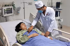 Bệnh nhân H đã tỉnh táo, bình phục trở lại. (Ảnh: Trung Hiếu/TTXVN)