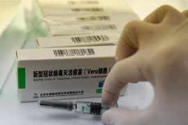 Vaccine ngừa COVID-19 của Sinopharm, Trung Quốc. (Ảnh: AFP/TTXVN)