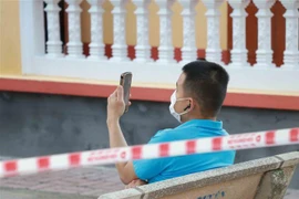 [Video] Vì sao phải kéo dài thời gian cách ly tập trung hơn 14 ngày?