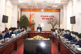 Ông Phạm Quang Ngọc, Chủ tịch UBND tỉnh Ninh Bình, Trưởng Ban chỉ đạo chủ trì cuộc họp. (Ảnh: Đức Phương/TTXVN)