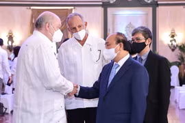 Chủ tịch nước Nguyễn Xuân Phúc tiếp Bộ trưởng Ngoại thương và Đầu tư nước ngoài Cuba Rodrigo Malmierca Díaz. (Ảnh: Thống Nhất/TTXVN