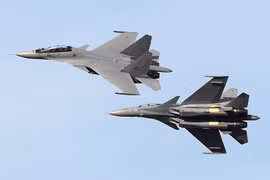 Chiến đấu cơ Sukhoi Su-30MKM của Không quân Hoàng gia Malaysia. (Nguồn: thereaderwiki.com)
