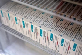 Vaccine ngừa COVID-19 của AstraZeneca. (Ảnh: AFP/TTXVN)