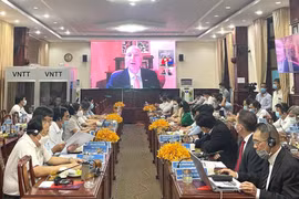 Quang cảnh hội thảo xúc tiến đầu tư. (Ảnh: K GỬIH/TTXVN)