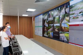 Trung tâm điều hành thông minh tự động cập nhật dữ liệu liên tục thay cho báo cáo bằng văn bản. (Ảnh: Trần Trang/TTXVN)