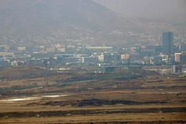 Quang cảnh khu công nghiệp chung liên Triều Kaesong tại thị trấn Kaesong, Triều Tiên. (Ảnh: AFP/TTXVN)
