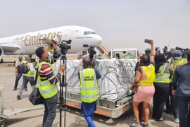 Lô vắcxin tới Nigeria. (Nguồn: (WHO)