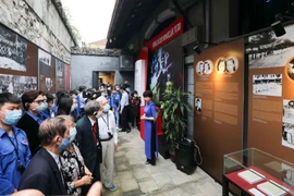 [Photo] 'Một thời sôi nổi' - Tự hào bản lĩnh thanh niên Việt Nam 