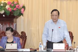 Cho ý kiến dự thảo Luật tài nguyên, môi trường biển và hải đảo