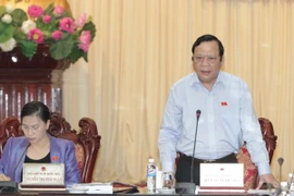 Cho ý kiến dự thảo Luật tài nguyên, môi trường biển và hải đảo