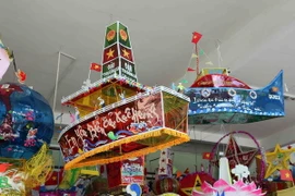 Lồng đèn biển đảo giúp hàng nội chiếm lĩnh thị trường Trung Thu