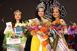 Mai Thị Hà đăng quang ngôi vị Hoa hậu Việt Nam tại Séc