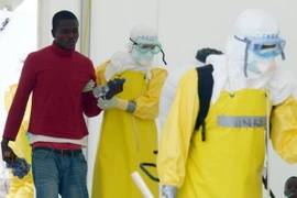 Hy vọng mới trong cuộc chiến chống lại virus Ebola