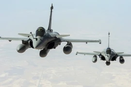 Iraq kêu gọi mở rộng các cuộc tấn công IS sang Syria