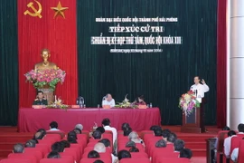 Thủ tướng Nguyễn Tấn Dũng tiếp xúc cử tri tại Hải Phòng