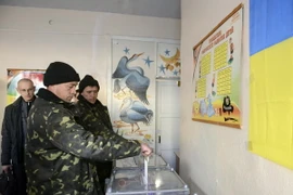 Thủ tướng Ukraine: "Chính phủ mới phải tiếp tục chiến đấu vì đất nước"