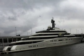 1% số người giàu nhất sở hữu gần một nửa tổng giá trị toàn cầu